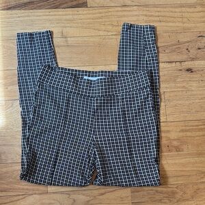 Med Tall Old Navy Black & White Grid Stevie High-Rise Leggings